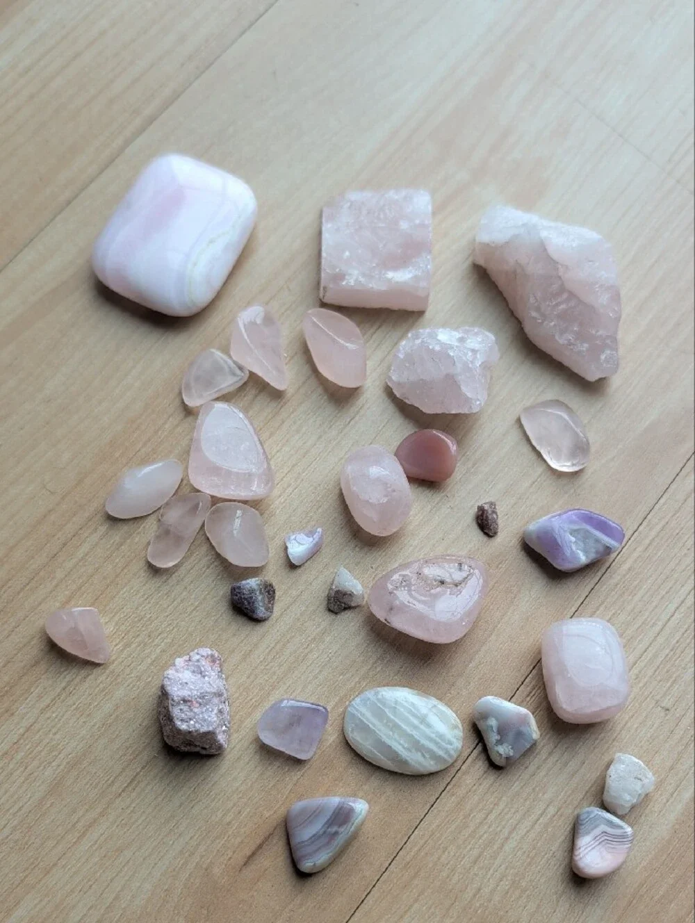 5lb Natural Gemstone & Crystal Collection w/ Storage Case | Tumbled & Raw Minera